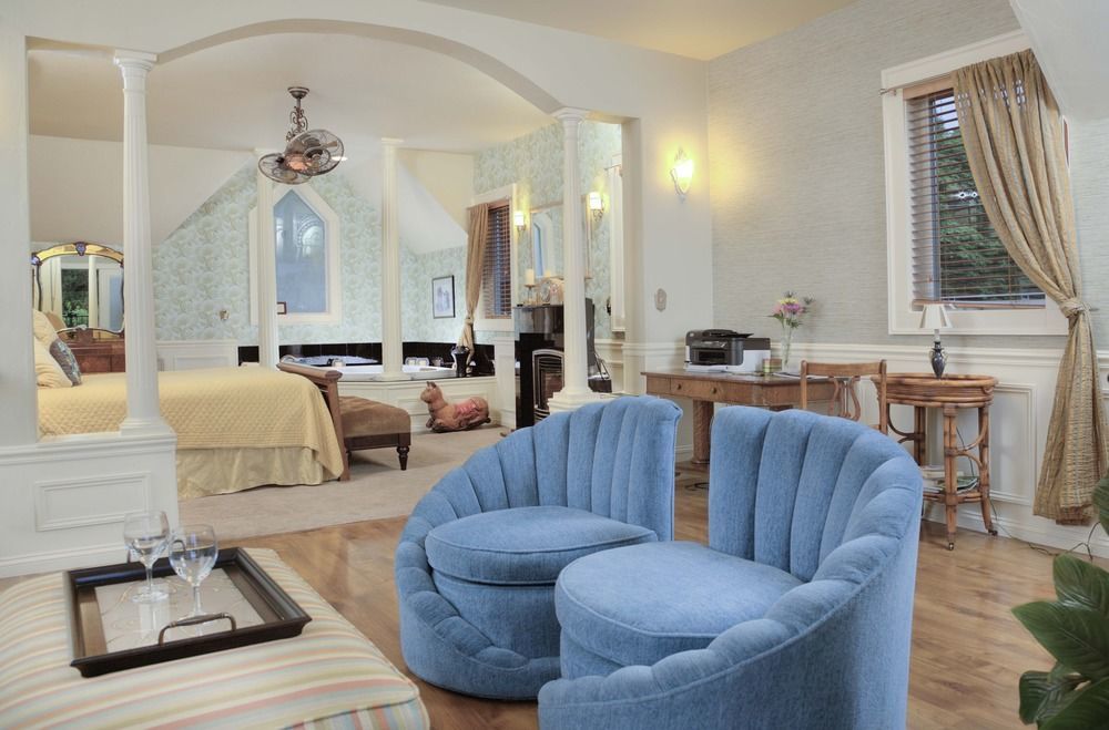 C'Est La Vie Inn Спрингфилд Экстерьер фото